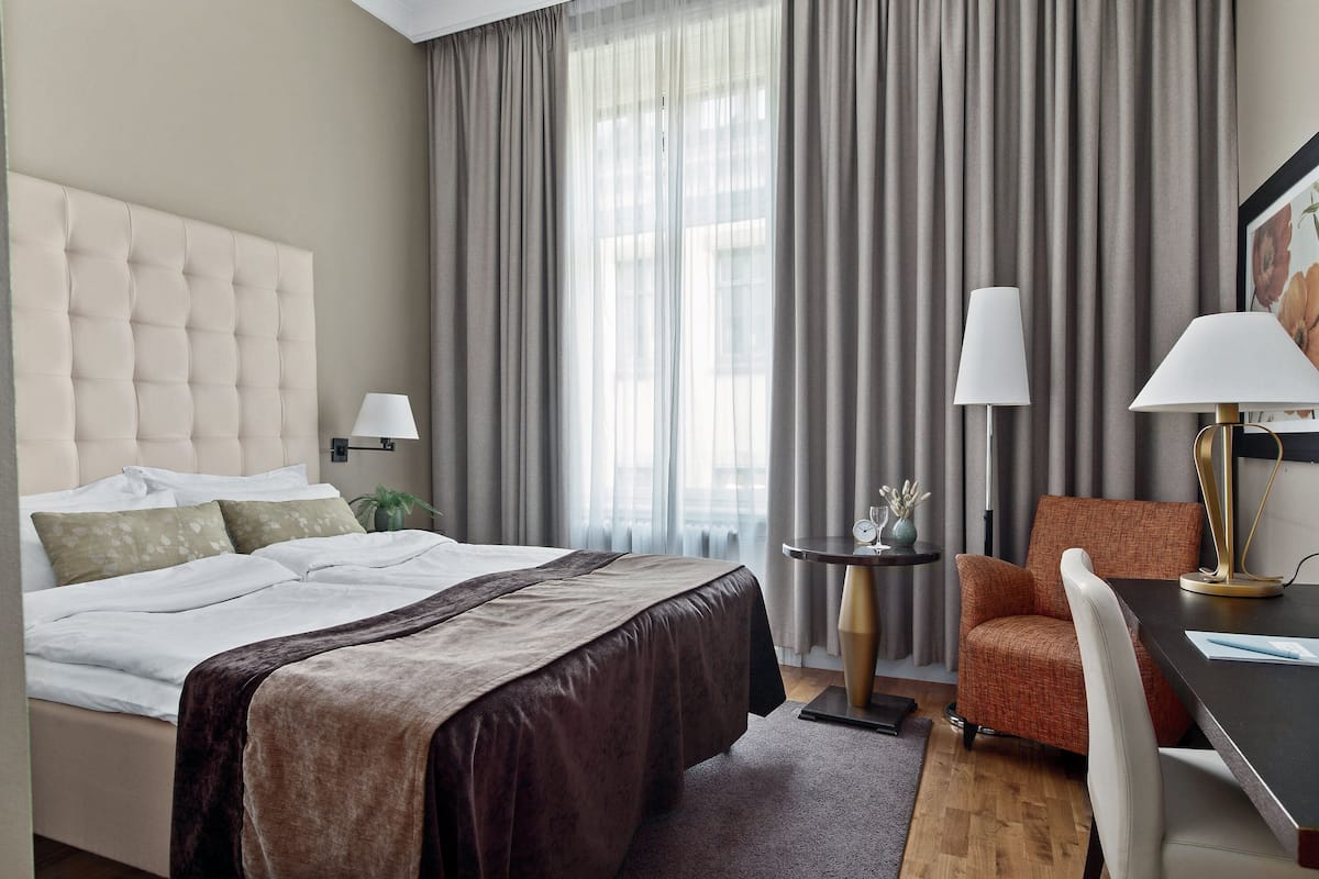 Standard Double Room | Premium bedding, pillowtop beds, minibar, in-room safe