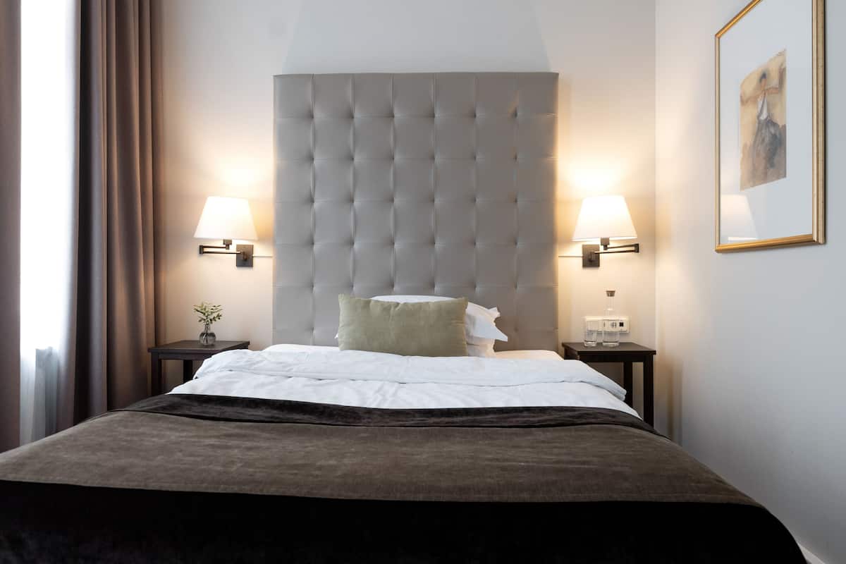 Standard Single Room | Premium bedding, pillowtop beds, minibar, in-room safe