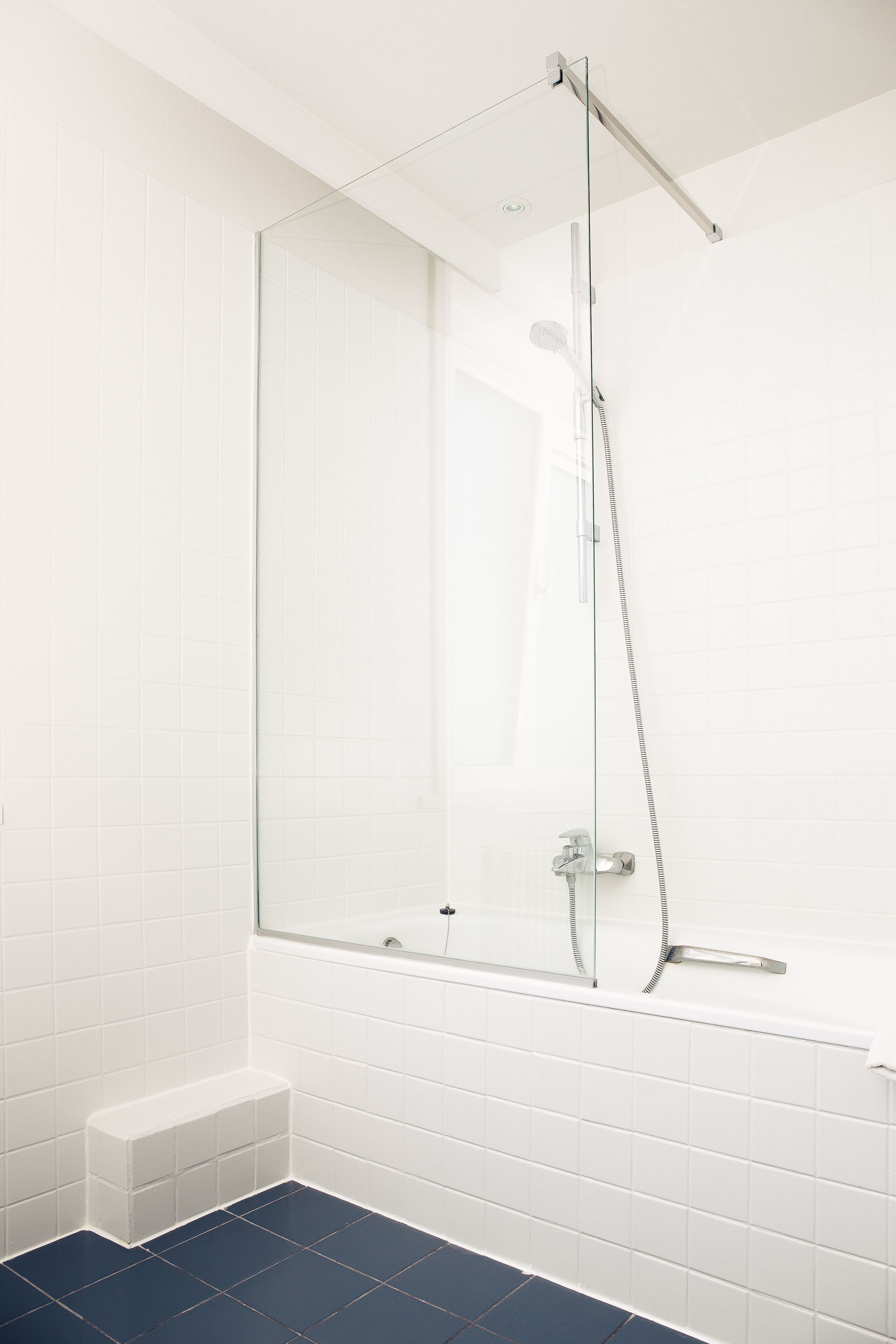 double room | desk, free wifi, bed sheets