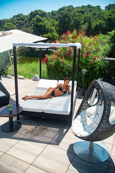 Hotel Phoebus Garden & Spa