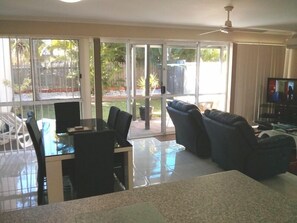 Two Bedroom Townhouse with Two Bathrooms | Living area