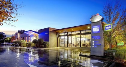 Club Laverton Motel