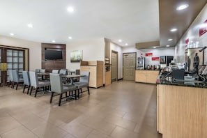 Free daily buffet breakfast