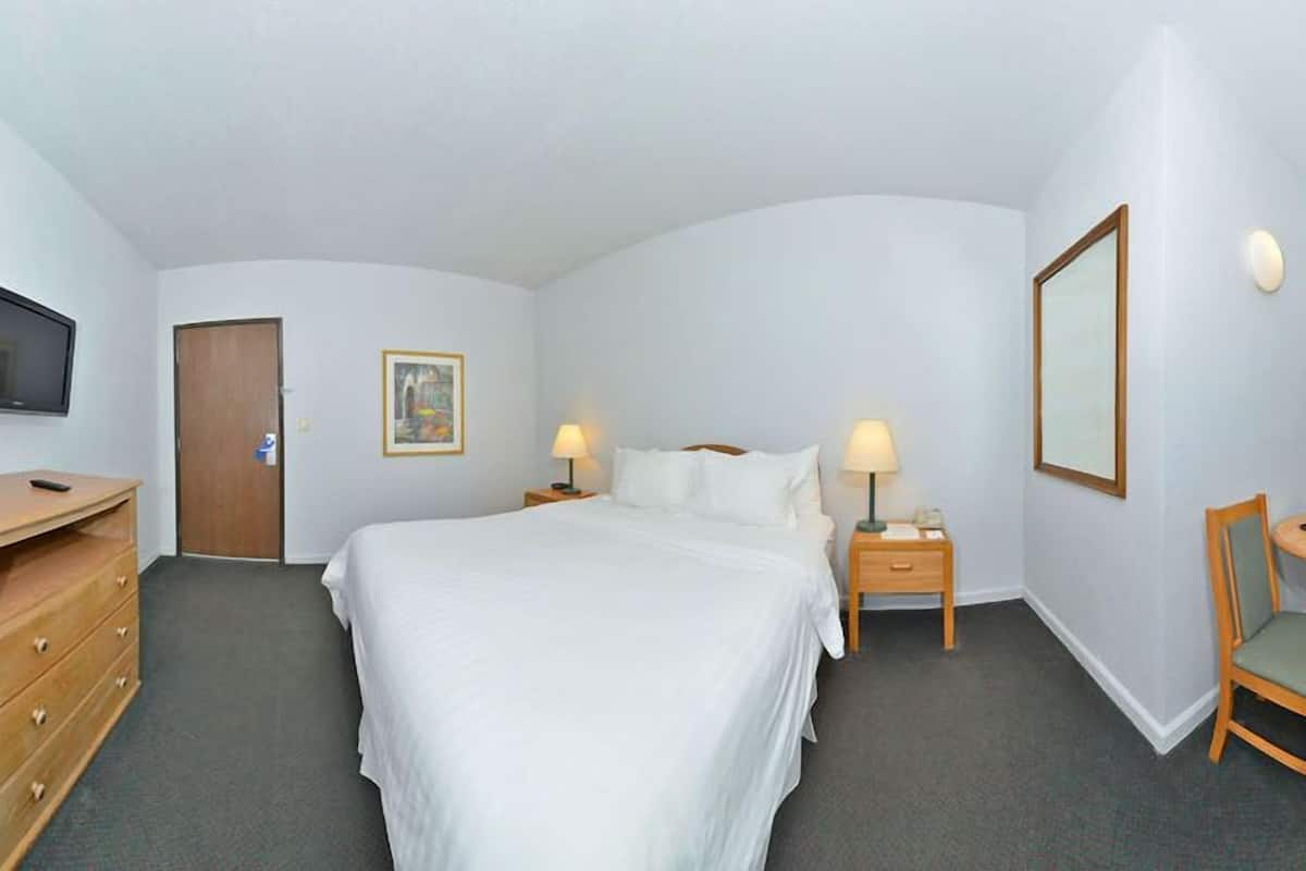 In-room safe, blackout curtains, iron/ironing board, free WiFi