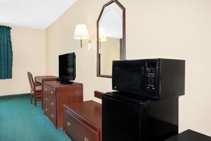 Desk, iron/ironing board, free cribs/infant beds, free WiFi