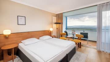 In-room safe, desk, iron/ironing board, free WiFi