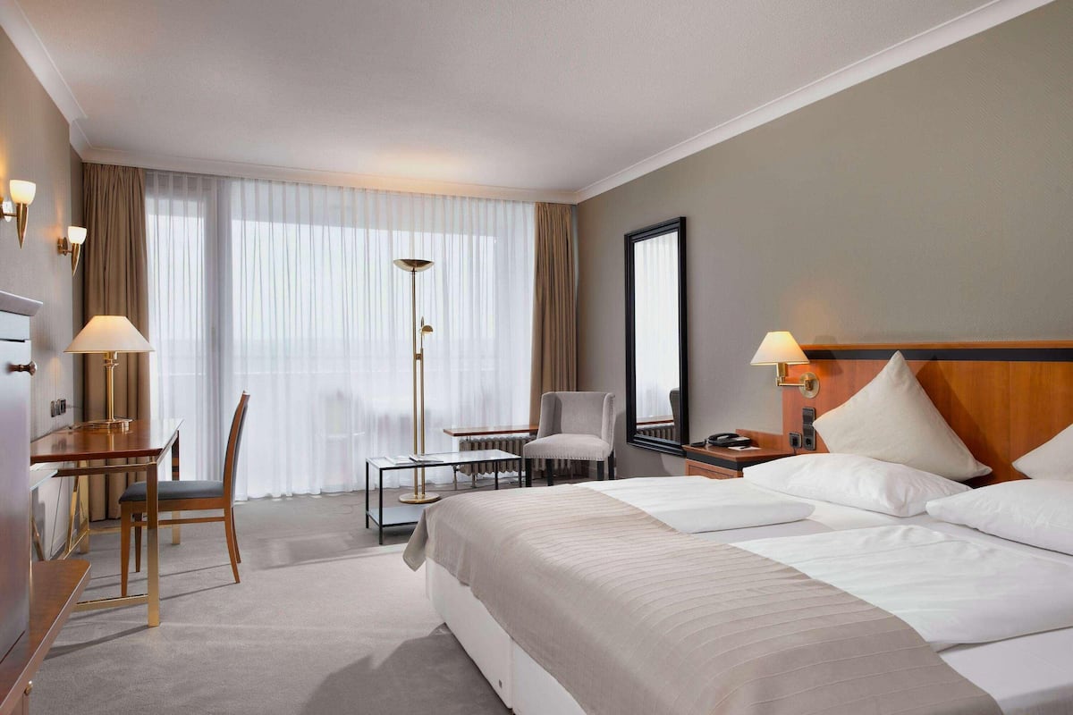 In-room safe, desk, iron/ironing board (on request), free WiFi