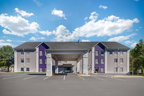 Exterior - Sleep Inn (Manassas)