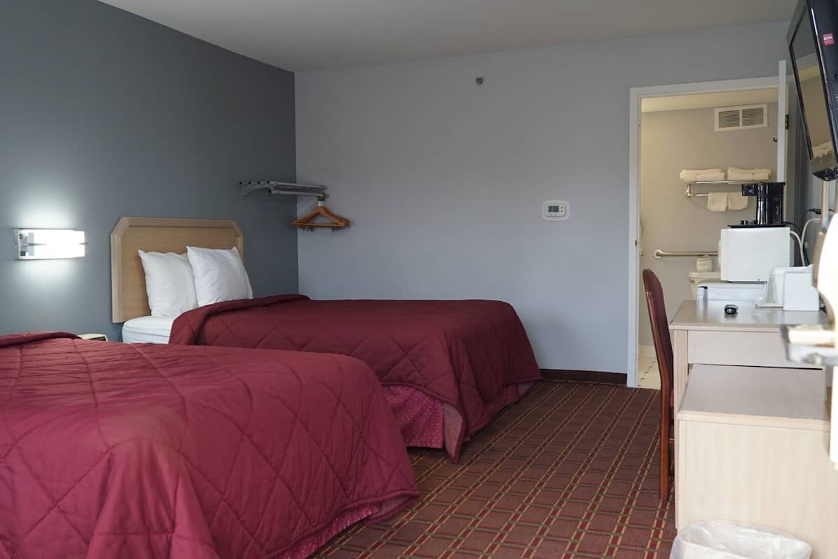 Desk, iron/ironing board, free WiFi, bed sheets