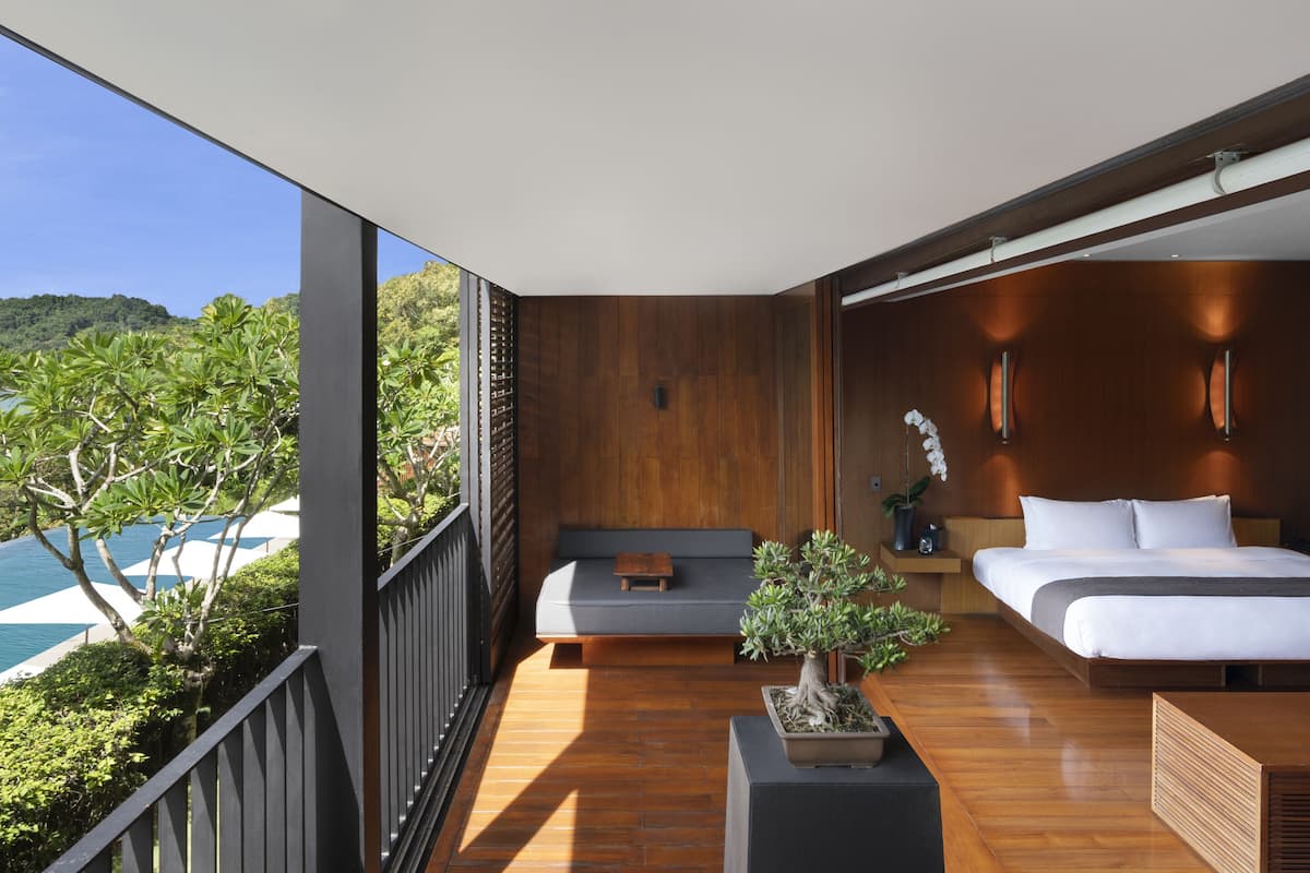 suite, bathtub, lakeside, 2f-3f | 1 bedroom, premium bedding, in-room safe, desk