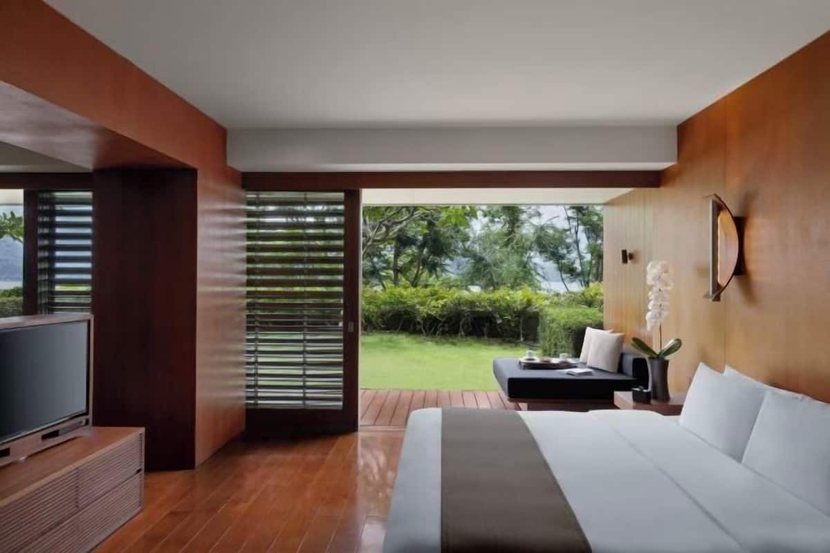 1 slaapkamer, luxe beddengoed, een kluis op de kamer, een bureau