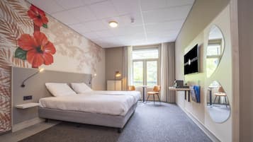 1 chambre, coffres-forts dans les chambres, bureau