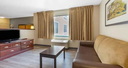 Extended Stay America Suites New York City LaGuardia Airport