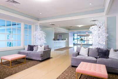 Bella Vista Hotel & Suites
