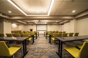 Meeting facility - Holiday Inn Express Hotel & Suites Tampa Northwest - Oldsmar by IHG (Oldsmar)