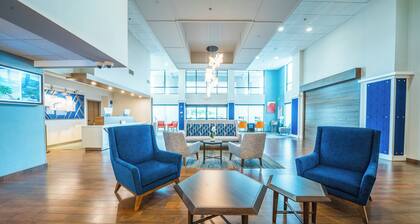Holiday Inn Express Hotel & Suites Tampa Northwest - Oldsmar by IHG