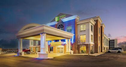 Holiday Inn Express & Suites Richmond by IHG