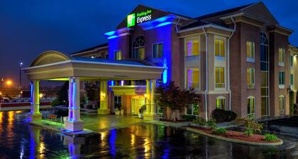 Holiday Inn Express & Suites Richmond by IHG