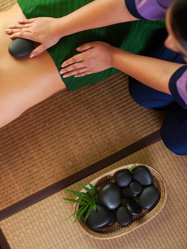 Couples treatment rooms, body treatments, aromatherapy