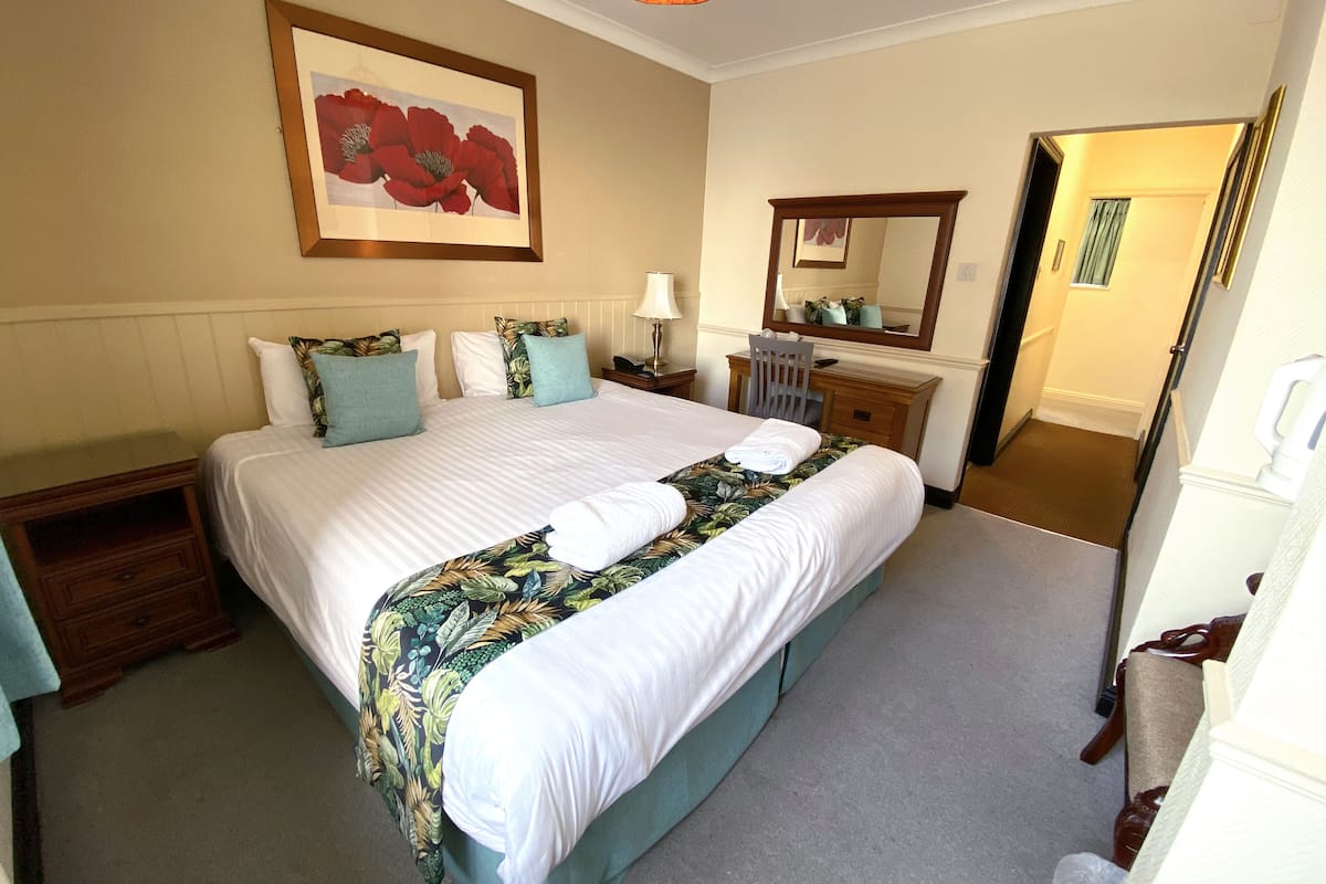 Family Room, Multiple Beds, Non Smoking