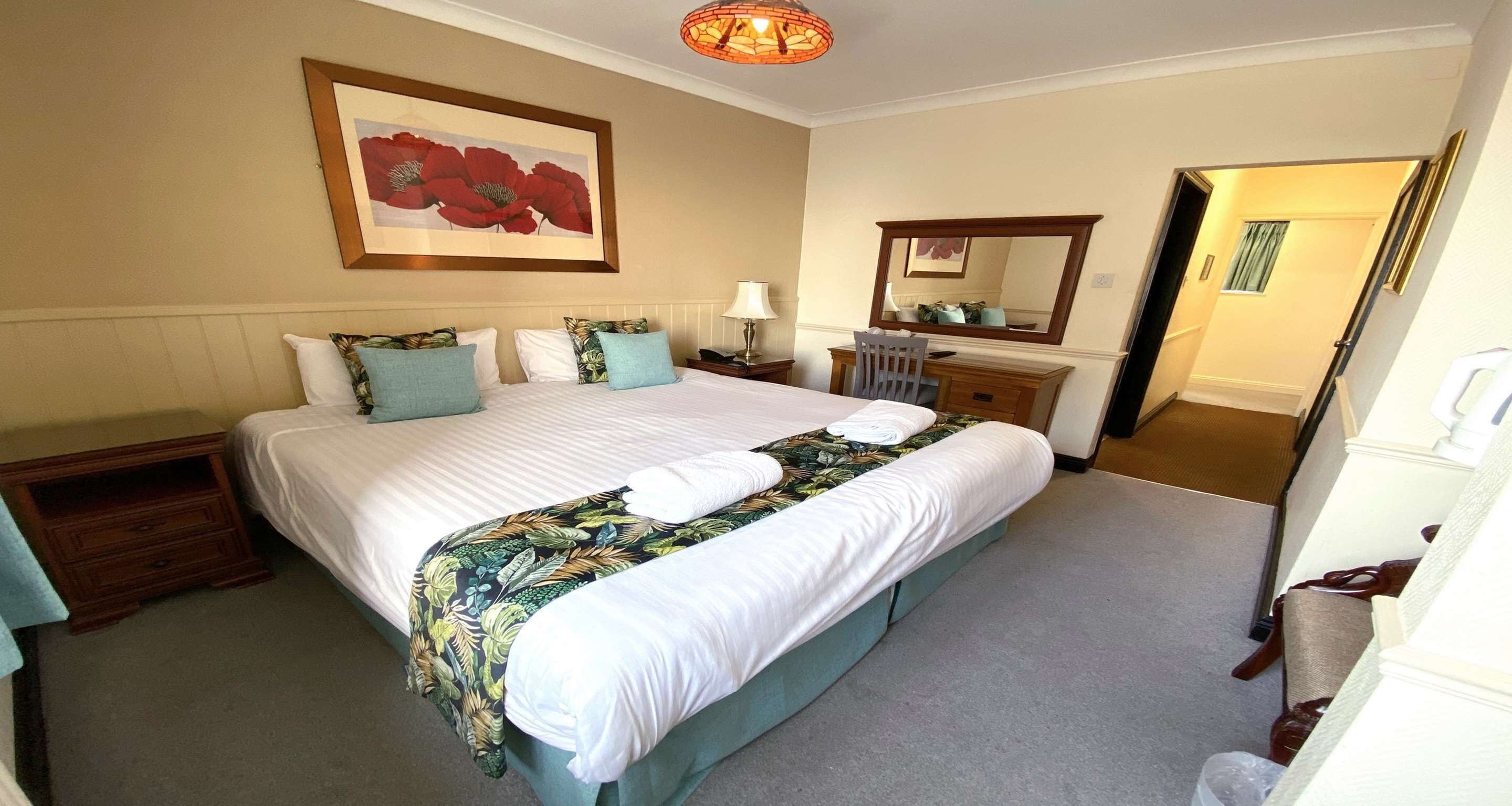 Family Room, Multiple Beds, Non Smoking | Desk, laptop workspace, iron/ironing board, rollaway beds