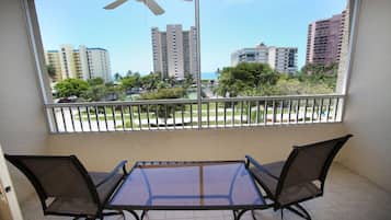 Suite, 2 Schlafzimmer | Balkon