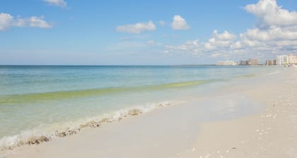 Marco Beach Vacation Suites