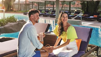 Outdoor pool, pool loungers