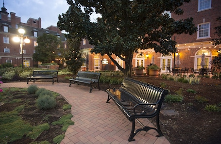 Courtyard. The Atherton Hotel At OSU