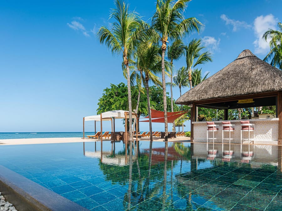 2 outdoor pools, pool umbrellas, pool loungers