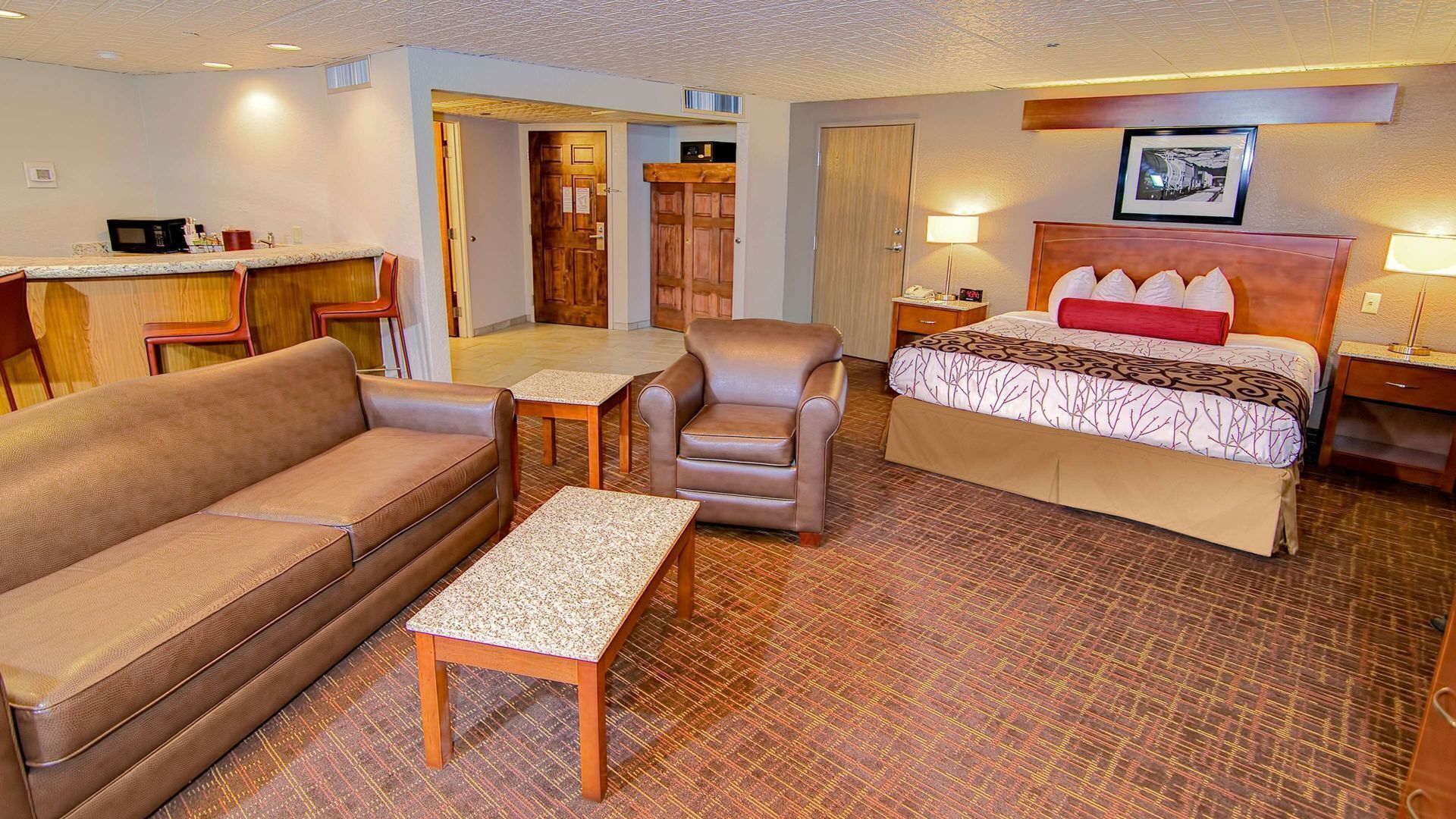 Premium bedding, pillowtop beds, in-room safe, desk