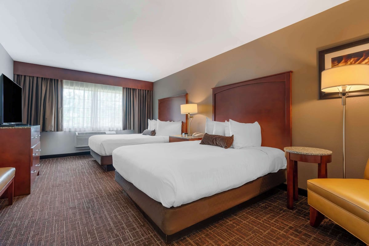 Suite, 2 Queen Beds, Non Smoking, Balcony