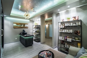 Couples treatment rooms, deep-tissue massages, facials, massages