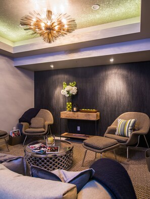 Couples treatment rooms, deep-tissue massages, facials, massages