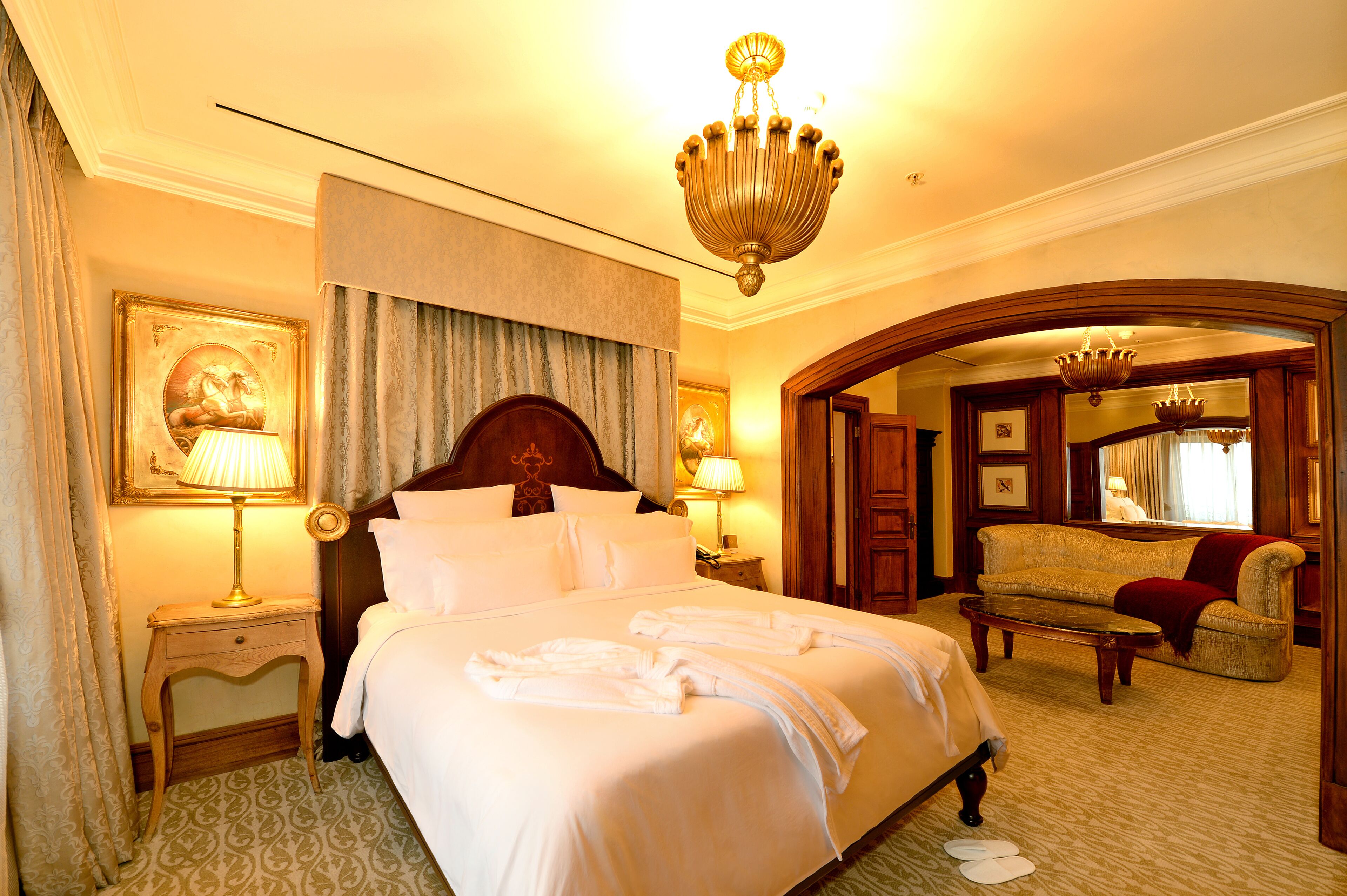 Palazzo hotel deals