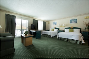 Hotel Deluxe Room | Fer et planche à repasser, réveils