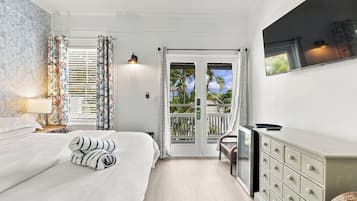 Newly Renovated King 2nd Floor, Outside | Premium bedding, WiFi (free), individually decorated