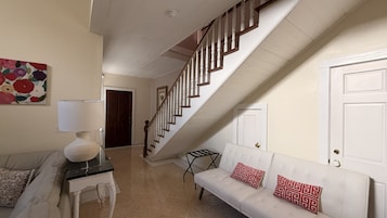Conch Cottage | Living area | 45-inch Smart TV with digital channels, Hulu, streaming services