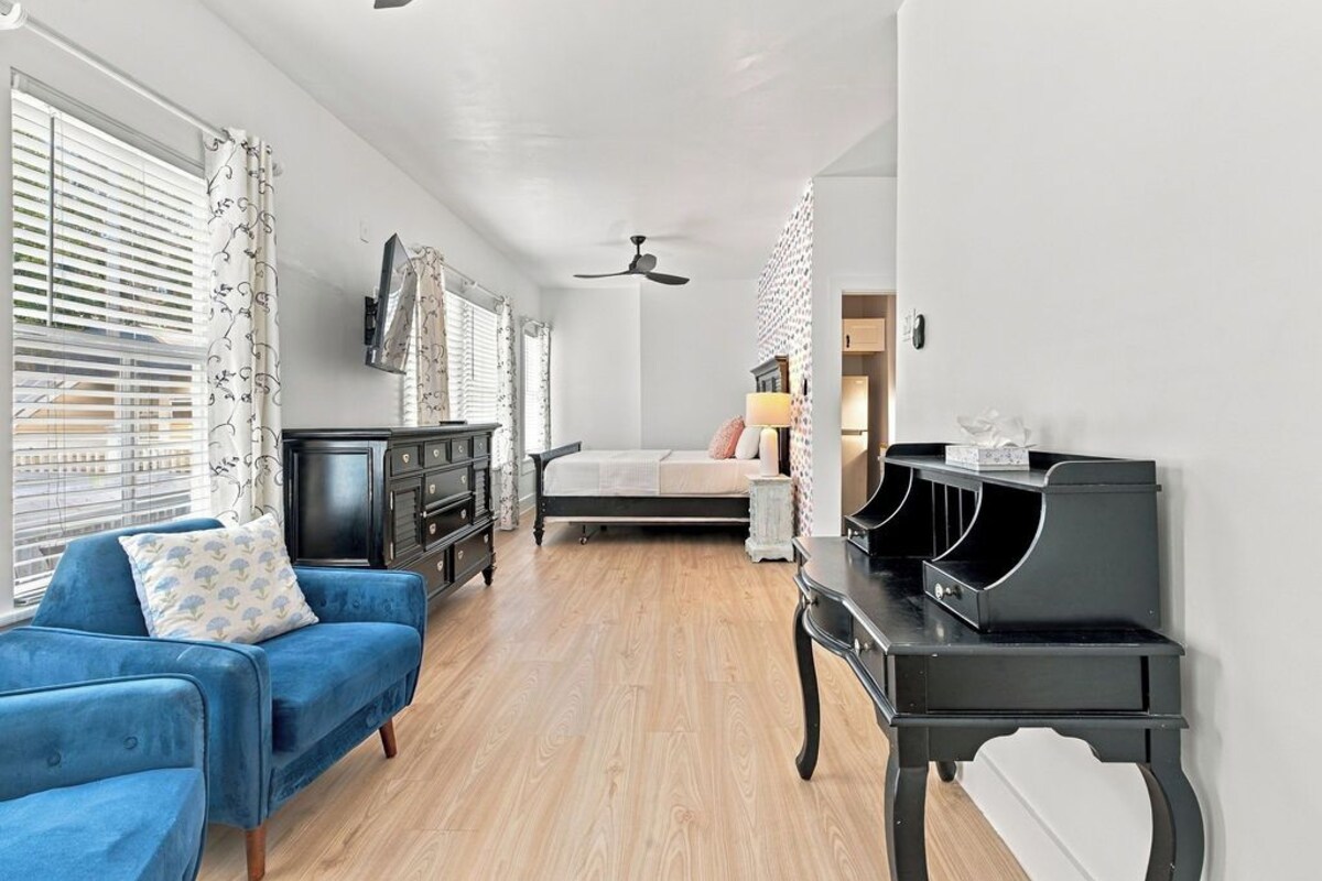 Newly Renovated Suite,Kitchen, 2nd Floor | Living area | 45-inch Smart TV with digital channels, Hulu, streaming services
