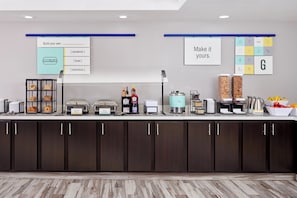 Petit déjeuner buffet compris tous les jours
