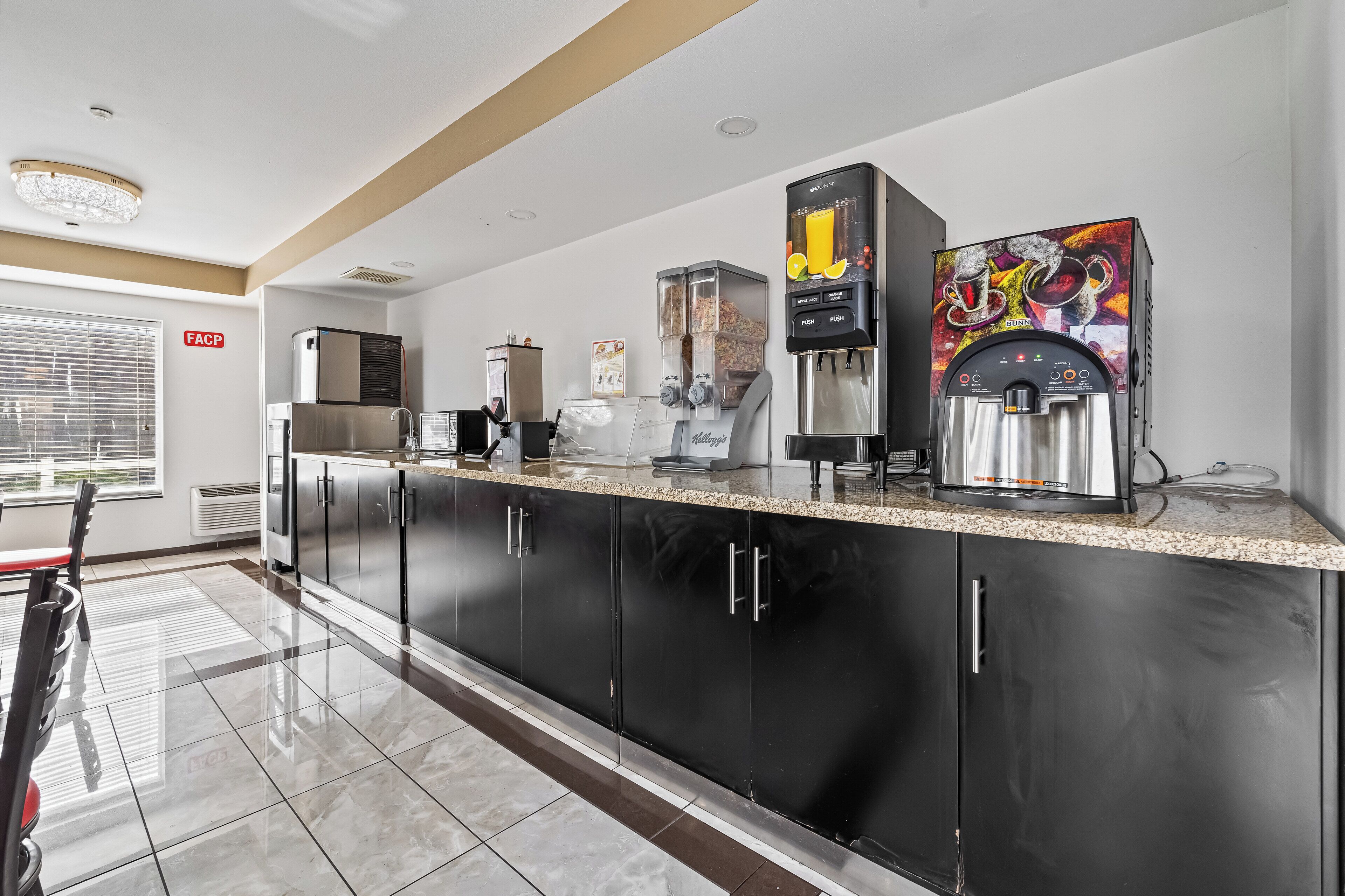 Desayuno continental incluido todos los días 