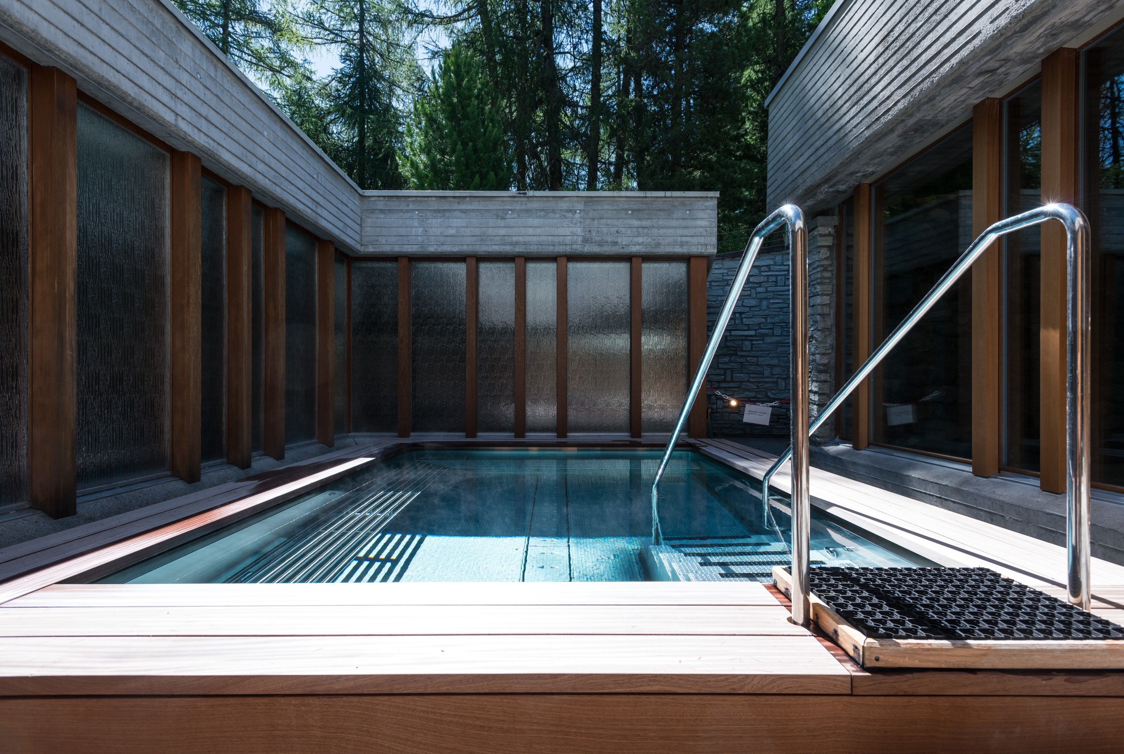 Indendørs pool, udendørs pool, gratis hytter