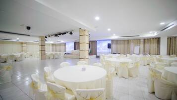 Indoor wedding