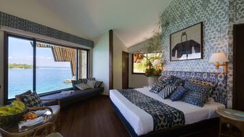 Samal Suite ,with 1 Pullout bed | Minibar, in-room safe, desk, blackout drapes