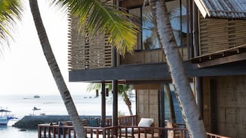 Suite (Samal with 1 Pullout bed) | Balkon