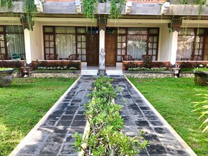 Quarto luxo, vista para o jardim (Ground Floor) | Terraço/pátio