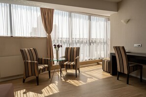 Junior Suite, 1 Queen Bed, Terrace | 1 bedroom, premium bedding, minibar, in-room safe