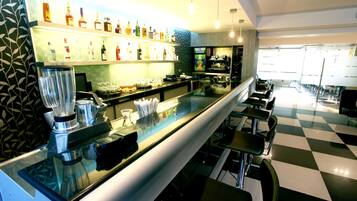 Bar (in der Unterkunft)