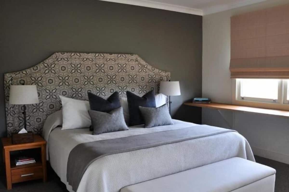 1 bedroom, premium bedding, minibar, in-room safe