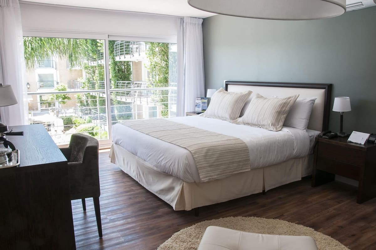 Minibar, in-room safe, desk, blackout drapes